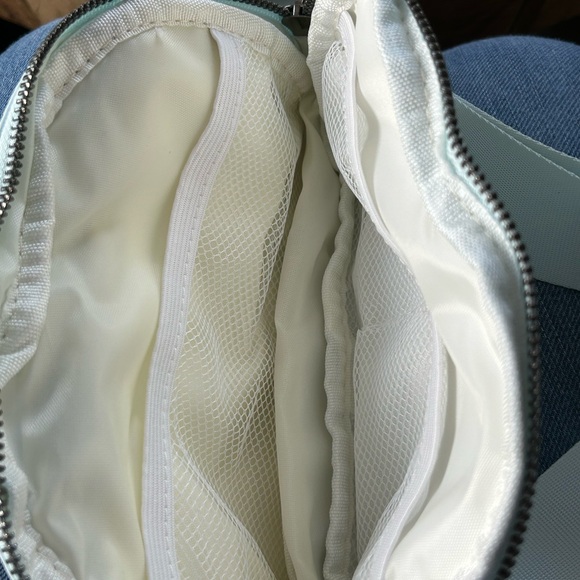 HALARA Mint Green Crossbody Bag - Picture 3 of 3